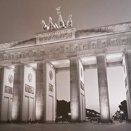 Hotel Pension Eberty Berlin Kültér fotó