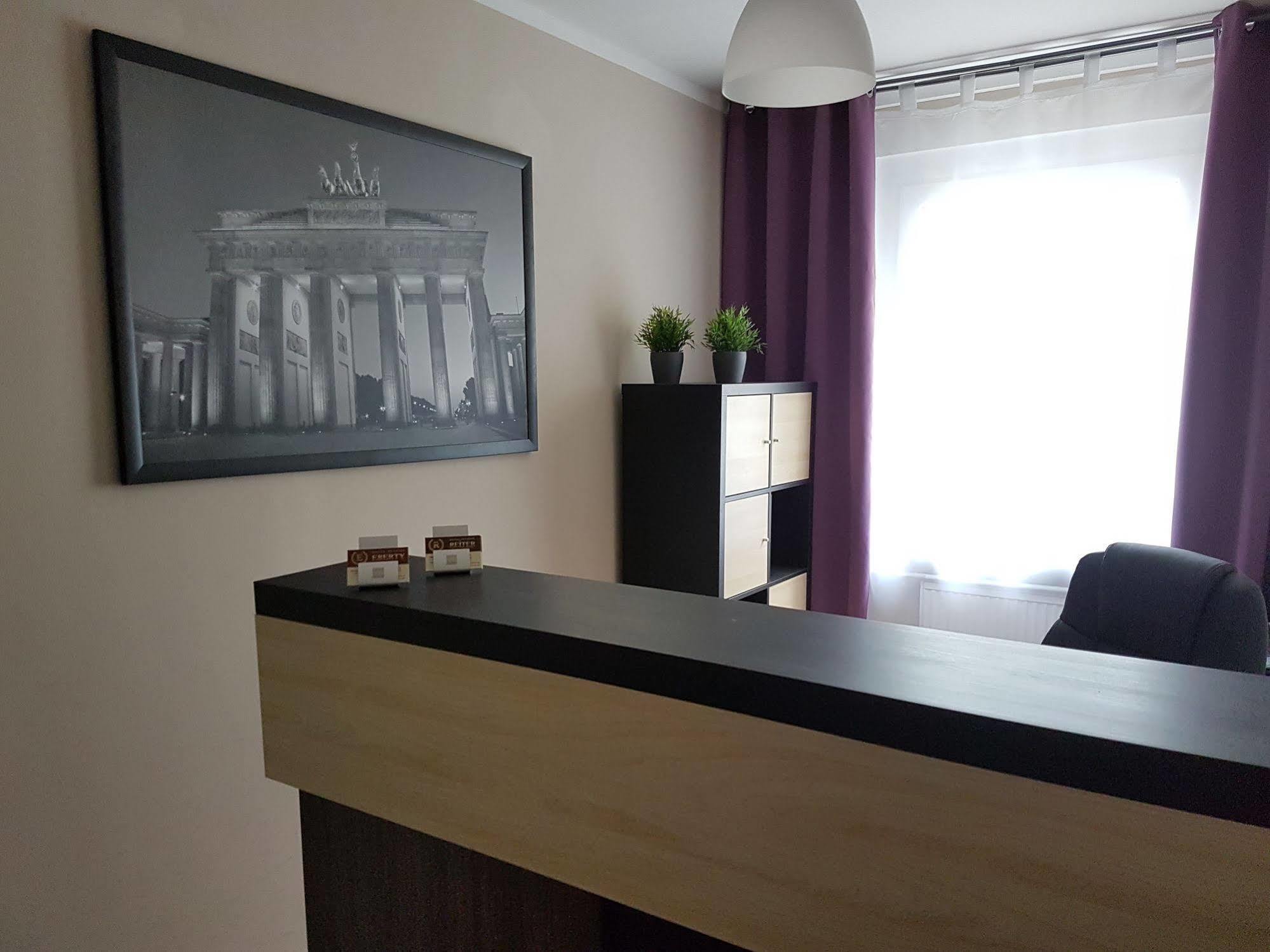 Hotel Pension Eberty Berlin Kültér fotó